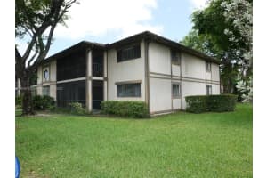 801 NE 199th St Apt 108-10, Miami, FL 33179, Sold 08/24/22