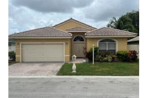 11540 SW 9th Ct, Pembroke Pines, FL 33025, Sold 12/28/22