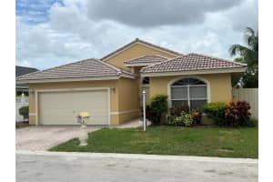 11540 SW 9th Ct, Pembroke Pines, FL 33025, Sold 12/28/22