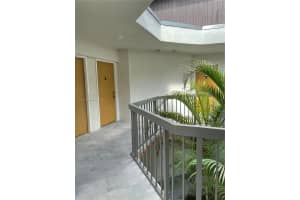 9431 Fontainebleau Blvd APT 203, Miami, FL 33172, Sold 09/02/22