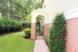 3975 Orange Tree Ln, Weston, FL 33332, Sold 08/31/22