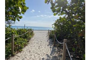 6000 Collins Ave APT 527, Miami Beach, FL 33140, Sold 09/23/22