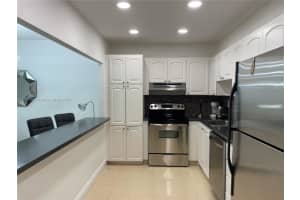 19370 Collins Ave APT 911, Sunny Isles Beach, FL 33160, Sold 10/17/22
