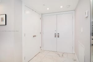 650 Ocean Dr #8b, Key Biscayne, FL 33149, Sold 04/19/23