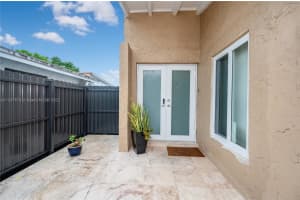 3325 SW 115th Ct, Miami, FL 33165, Sold 08/26/22