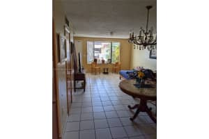 10067 SW 77th Ct, Miami, FL 33156, Sold 10/11/22