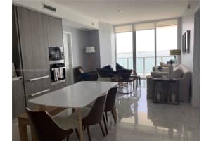 2900 NE 7th Ave, Miami, FL 33137, Sold 10/17/22