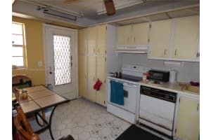 3001 NW 46th Ave APT 402, Lauderdale Lakes, FL 33313, Sold 03/09/23