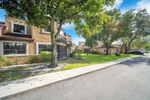 9005 W Sunrise Blvd #9005, Plantation, FL 33322, Sold 09/06/22