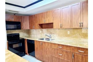 7965 SW 104th St a106, Miami, FL 33156, Sold 08/25/22