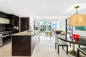 5875 Collins Ave APT 2103, Miami Beach, FL 33140, Sold 09/16/22