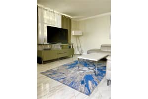 1833 S Ocean Dr APT 411, Hallandale Beach, FL 33009, Sold 09/28/22