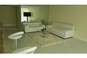 18061 Biscayne Blvd APT 404, Aventura, FL 33160, Sold 09/15/22