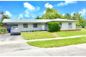 20515 NE 22nd Ave, Miami, FL 33180, Sold 09/30/22