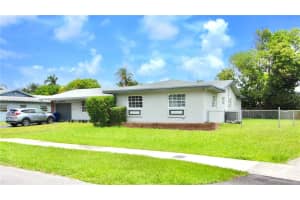 20515 NE 22nd Ave, Miami, FL 33180, Sold 09/30/22