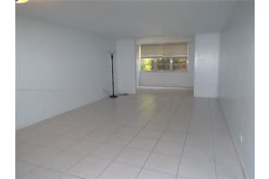 443 NE 195th St APT 135, Miami, FL 33179, Sold 10/18/22