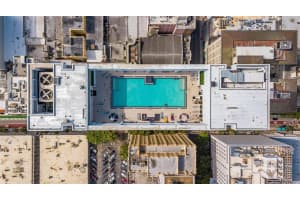 151 SE 1st St, Miami, FL 33131, Sold 09/27/22