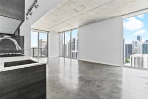 151 SE 1st St, Miami, FL 33131, Sold 09/27/22