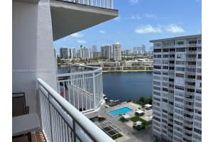 18051 Biscayne Blvd, Aventura, FL 33160, Sold 11/21/22