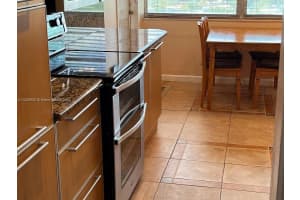 18051 Biscayne Blvd, Aventura, FL 33160, Sold 11/21/22