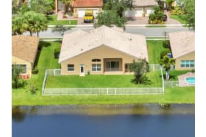 861 SW 191st Ave, Pembroke Pines, FL 33029, Sold 03/13/23