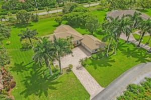 13204 SW 25th Pl, Davie, FL 33325, Sold 09/29/22