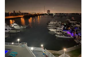 7904 West Dr, North Bay Village, FL 33141, Sold 12/09/22