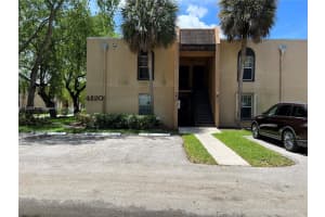 4220 NW 21st St APT 213, Lauderhill, FL 33313, Sold 09/06/22