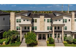 10467 NW 82nd St, Doral, FL 33178, Sold 10/20/22