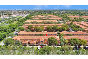 8551 NW 138th St APT 2105, Miami Lakes, FL 33016, Sold 09/12/22