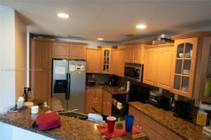 4705 SW 163rd Pl, Miami, FL 33185, Sold 09/27/22