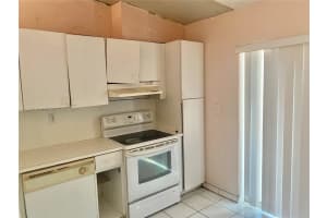 7652 NW 180th Terrace, Hialeah, FL 33015, Sold 11/01/22