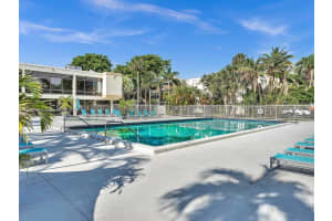 20401 NE 30th Ave Apt 212-8, Aventura, FL 33180, Sold 09/27/22