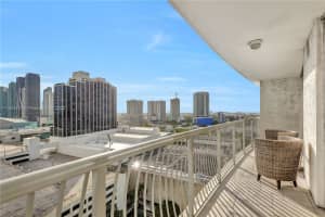 Opera Tower, 1750 N Bayshore Dr APT 1910, Miami, FL 33132, Sold 09/08/22