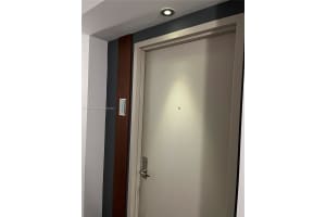 186 SE 12th Terrace APT 1205, Miami, FL 33131, Sold 12/22/22