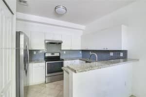 4301 SW 160th Ave APT 208, Miramar, FL 33027, Sold 09/21/22