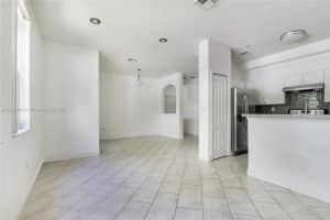 4301 SW 160th Ave APT 208, Miramar, FL 33027, Sold 09/21/22