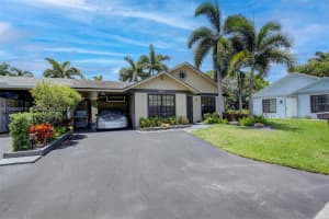 3693 W Citrus Trce #5, Davie, FL 33328, Sold 09/22/22