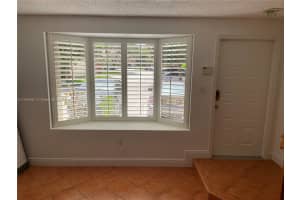 7822 SW 102nd Ln, Miami, FL 33156, Sold 10/07/22