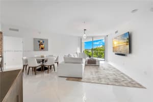17111 Biscayne Blvd, North Miami Beach, FL 33160, Sold 12/01/22
