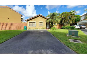 9328 SW 151 Ave, Miami, FL 33196, Sold 10/06/22
