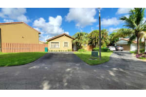 9328 SW 151 Ave, Miami, FL 33196, Sold 10/06/22