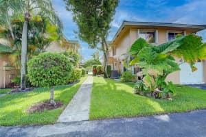3291 NW 44th St, Oakland Park, FL 33309, Sold 09/23/22