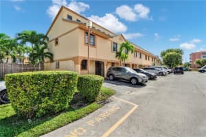 11765 SW 18th St APT 9, Miami, FL 33175, Sold 08/31/22