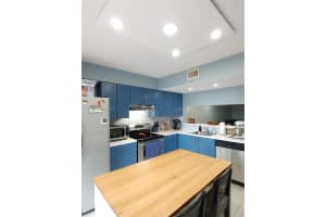 14970 SW 82nd Ln # 11-208, Miami, FL 33193, Sold 08/30/22