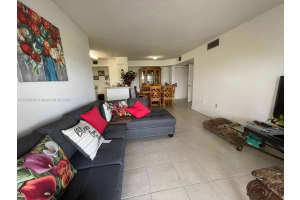 15221 SW 80th St APT 604, Miami, FL 33193, Sold 10/17/22