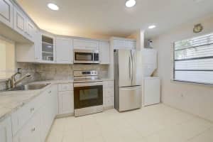 1101 Colony Point Cir APT 209, Pembroke Pines, FL 33026, Sold 09/27/22