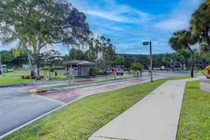 1101 Colony Point Cir APT 209, Pembroke Pines, FL 33026, Sold 09/27/22