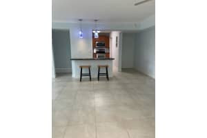 9417 SW 76th St APT X17, Miami, FL 33173, Sold 11/10/22