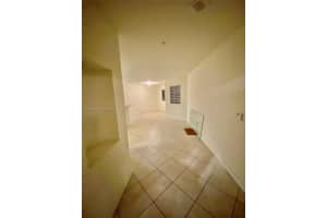 10630 NW 88th St Apt 205, Doral, FL 33178, Sold 10/25/22
